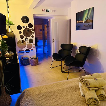 Sauna Studio Near Centre/Airport Prag Dış mekan fotoğraf