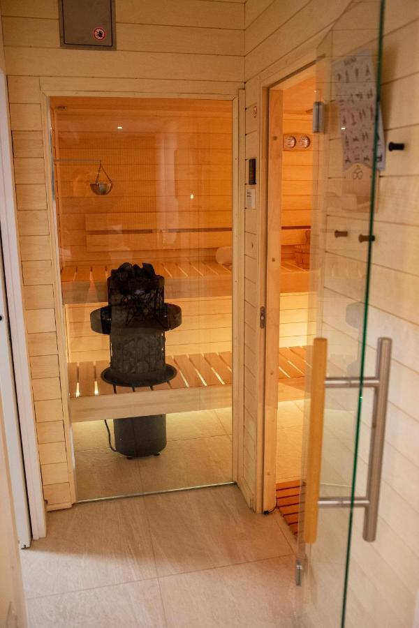 Sauna Studio Near Centre/Airport Prag Dış mekan fotoğraf