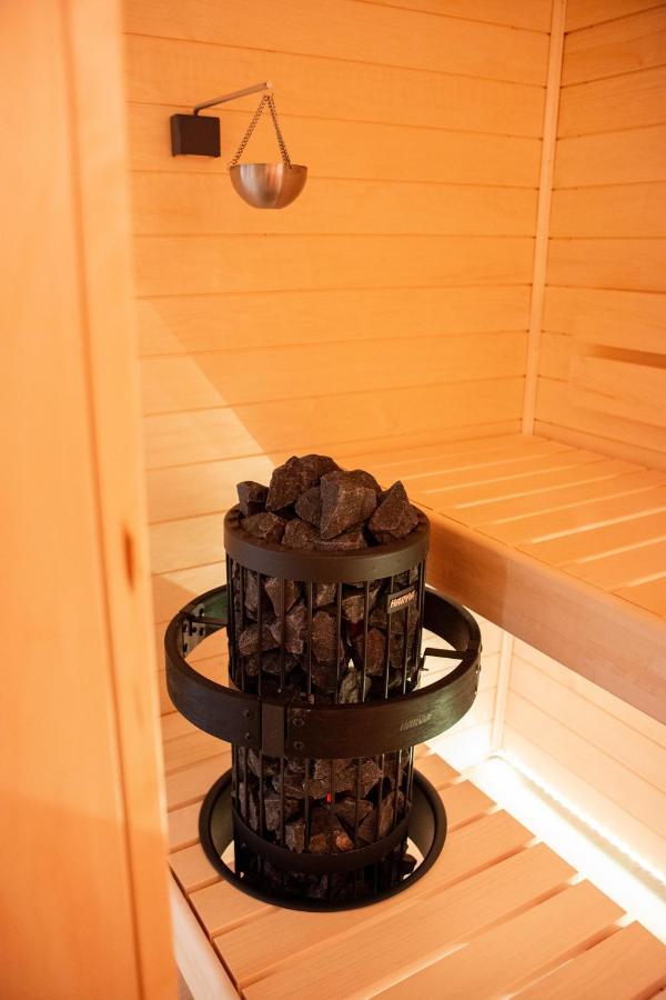 Sauna Studio Near Centre/Airport Prag Dış mekan fotoğraf